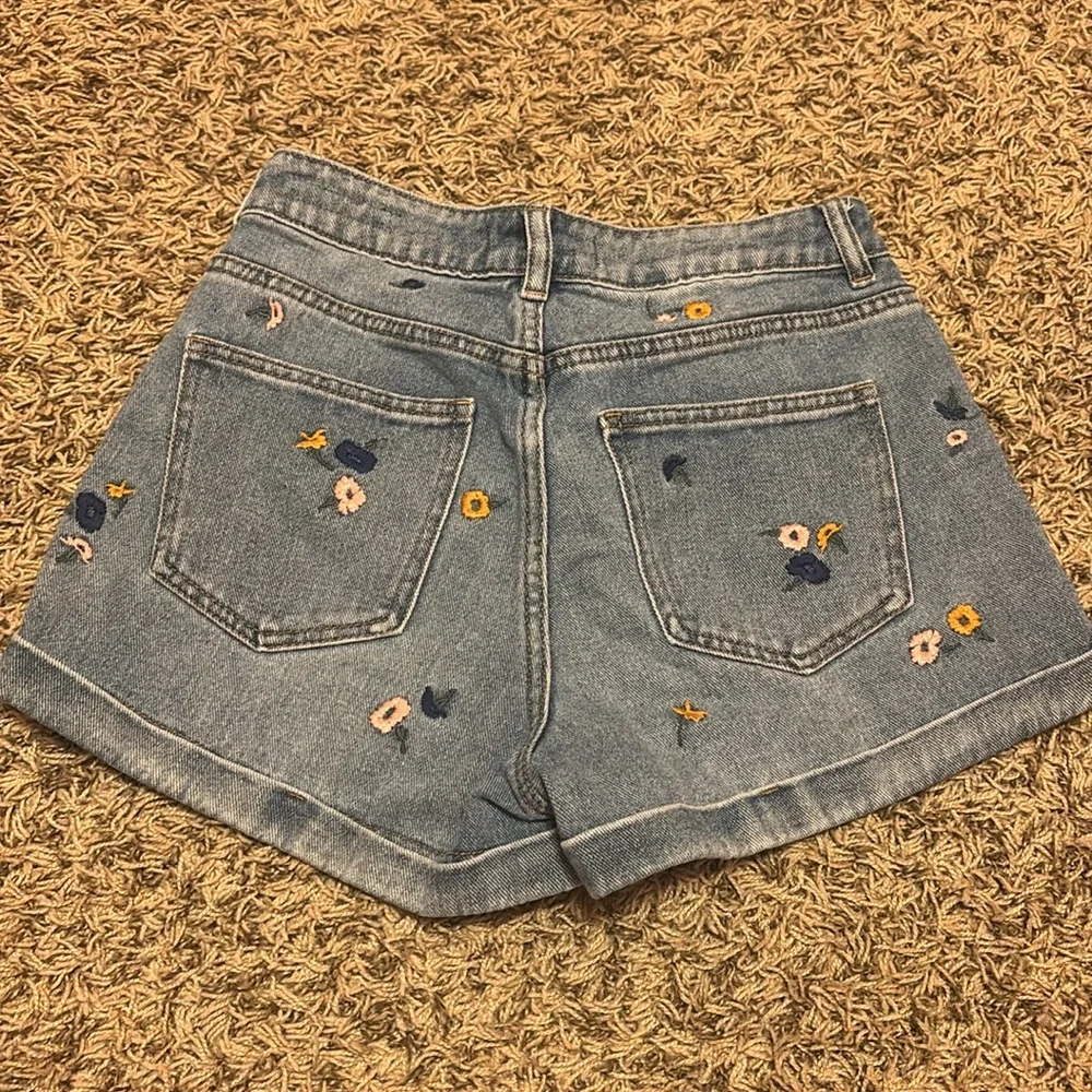 Denim Embroidered Floral Women’s Shorts - Blue